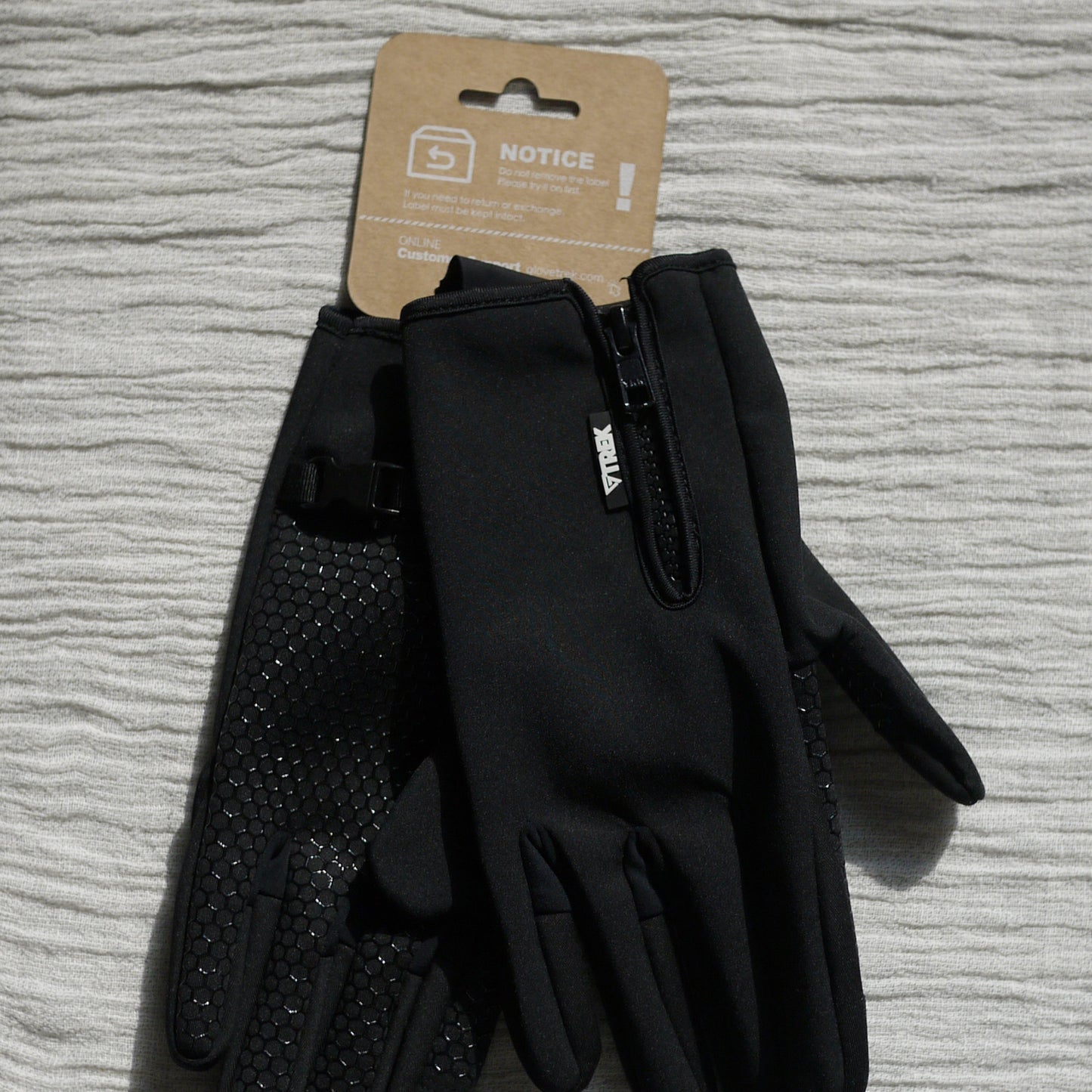 Glovetrek warm non-slip sports and outdoors gloves in winter